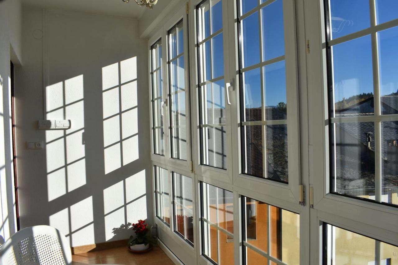 Apartamentos Picea Azul Vega De Espinareda ภายนอก รูปภาพ